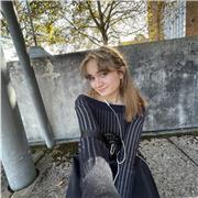 futur maîtresse d’école - aide aux devoirs pour les élèves